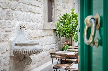 ***  Palazzo Montalbano Bed & Breakfast Scicli Italy