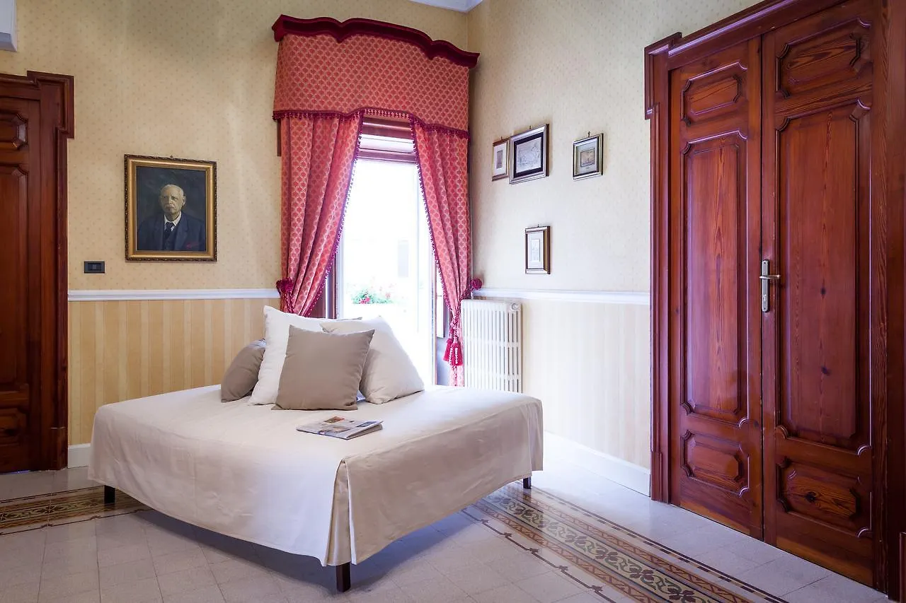 Palazzo Montalbano Bed & Breakfast Scicli
