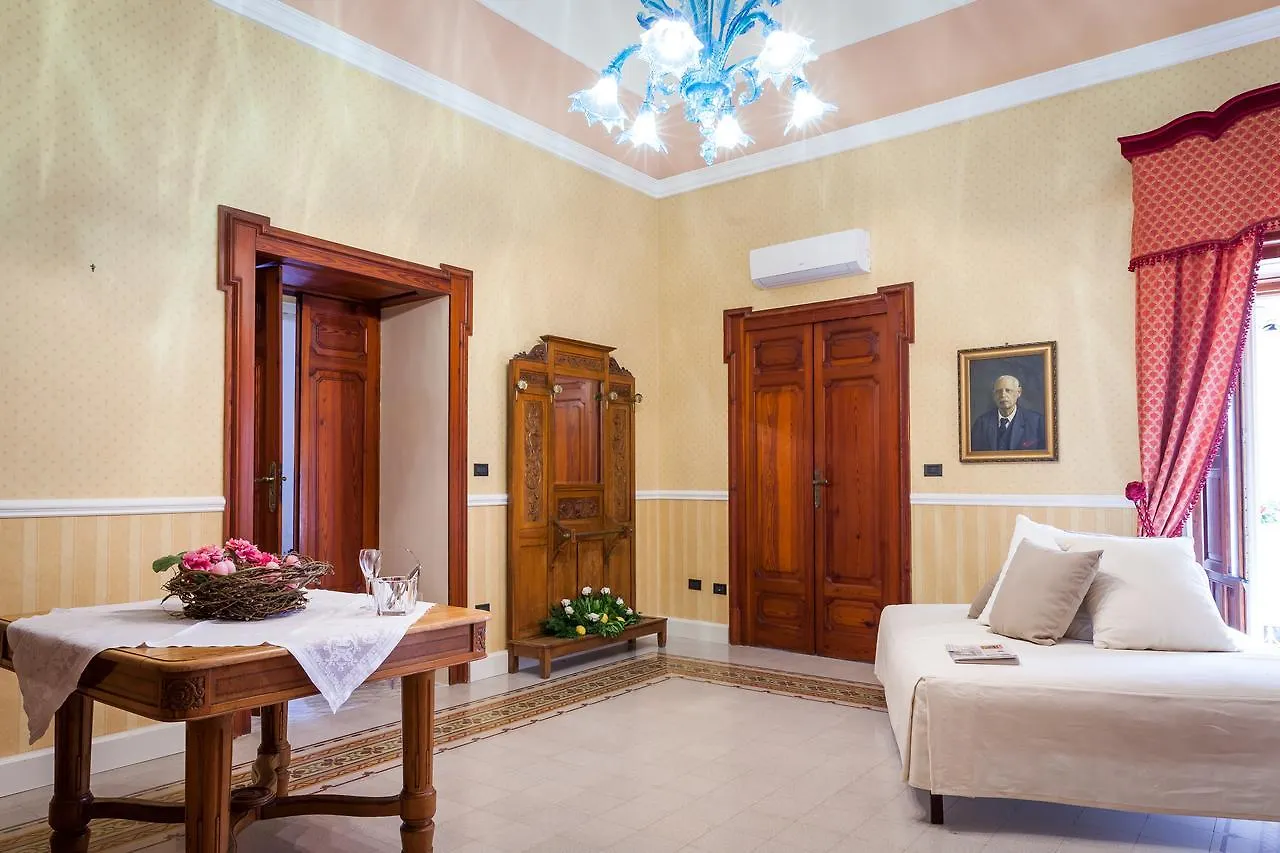 Palazzo Montalbano Bed & Breakfast Scicli